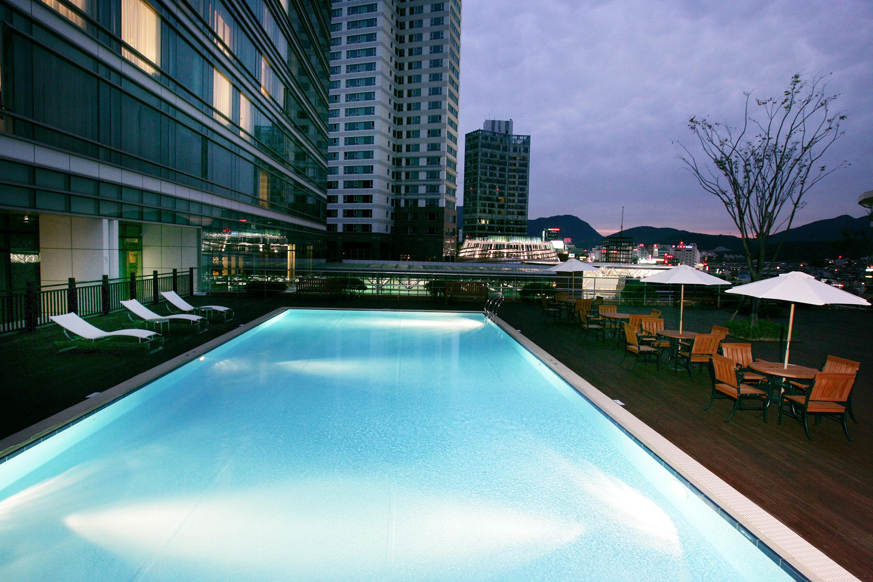 แกรนด์ เมอร์เคียว แอมบาสซาเดอร์ ชางวอน Hotel ภายนอก รูปภาพ