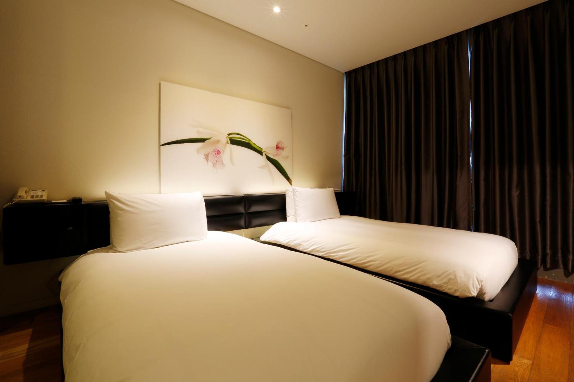 แกรนด์ เมอร์เคียว แอมบาสซาเดอร์ ชางวอน Hotel ภายนอก รูปภาพ