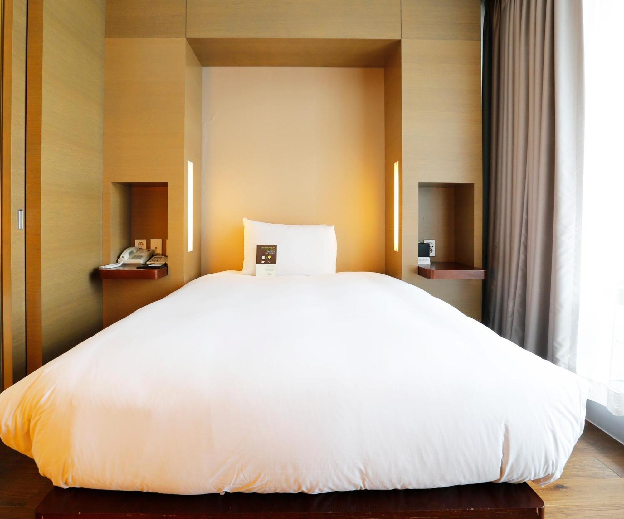 แกรนด์ เมอร์เคียว แอมบาสซาเดอร์ ชางวอน Hotel ภายนอก รูปภาพ