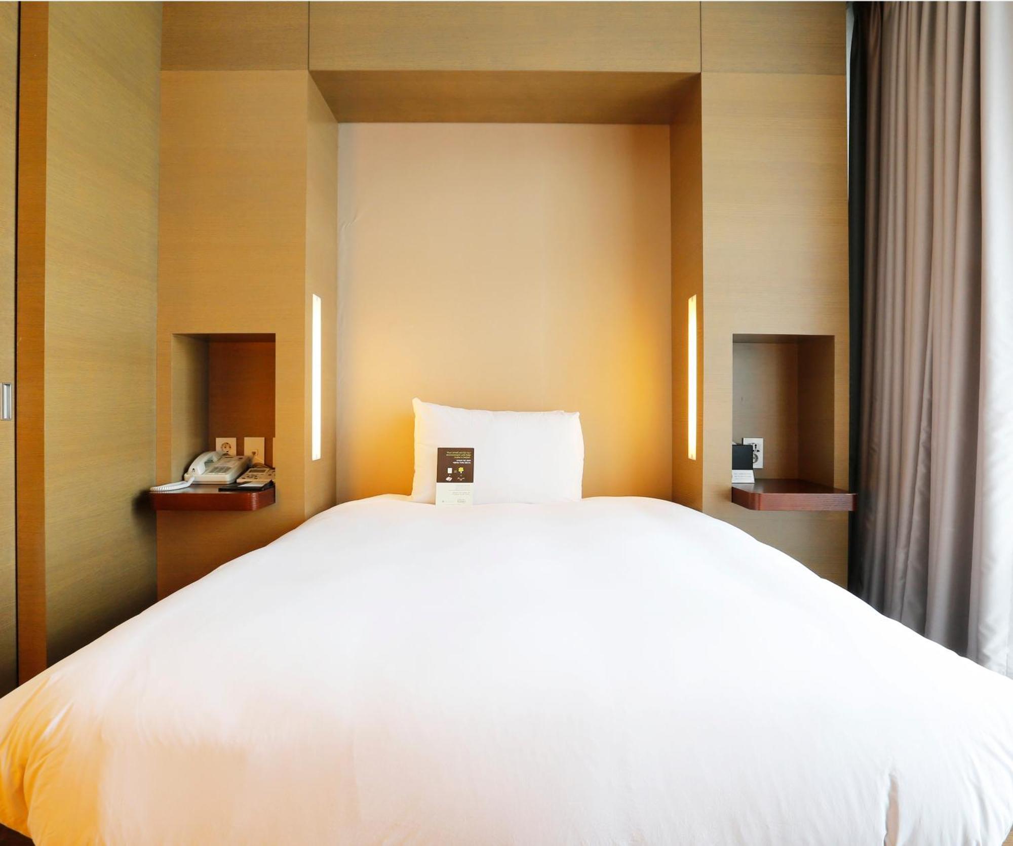 แกรนด์ เมอร์เคียว แอมบาสซาเดอร์ ชางวอน Hotel ภายนอก รูปภาพ