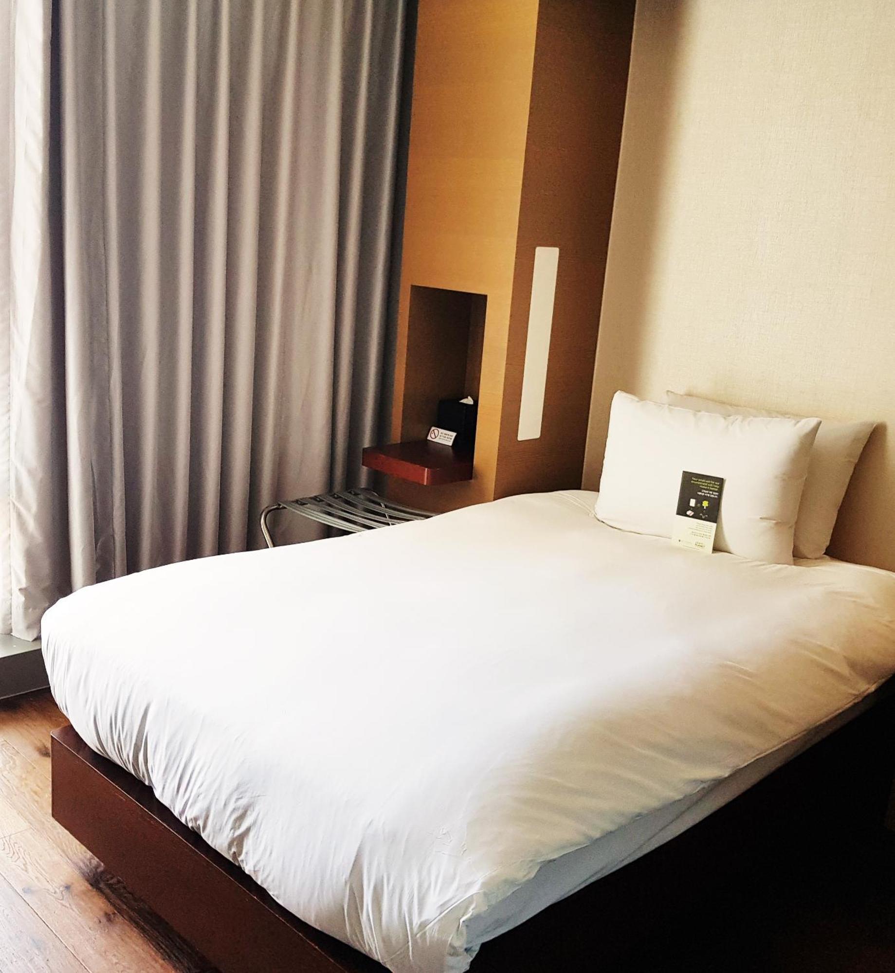 แกรนด์ เมอร์เคียว แอมบาสซาเดอร์ ชางวอน Hotel ภายนอก รูปภาพ