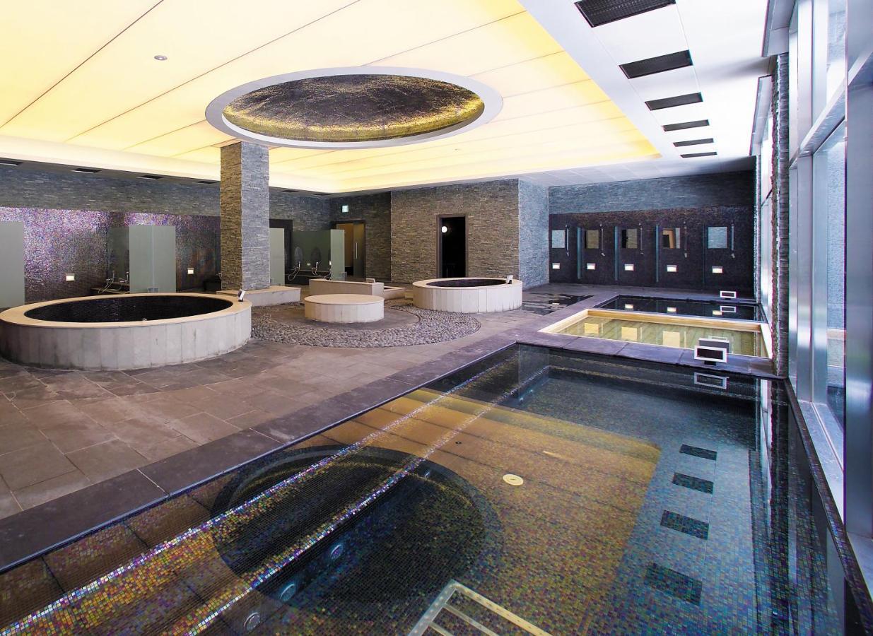 แกรนด์ เมอร์เคียว แอมบาสซาเดอร์ ชางวอน Hotel ภายนอก รูปภาพ