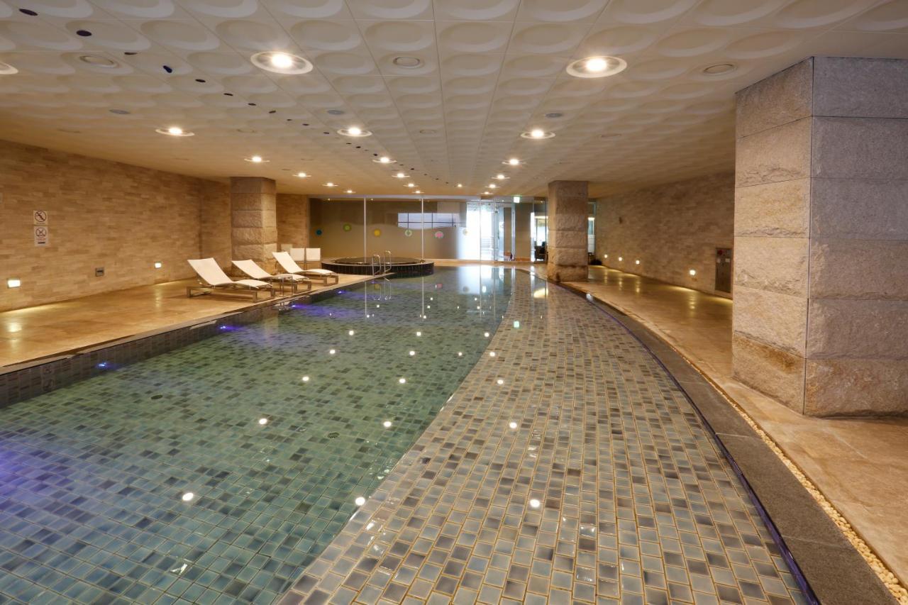แกรนด์ เมอร์เคียว แอมบาสซาเดอร์ ชางวอน Hotel ภายนอก รูปภาพ